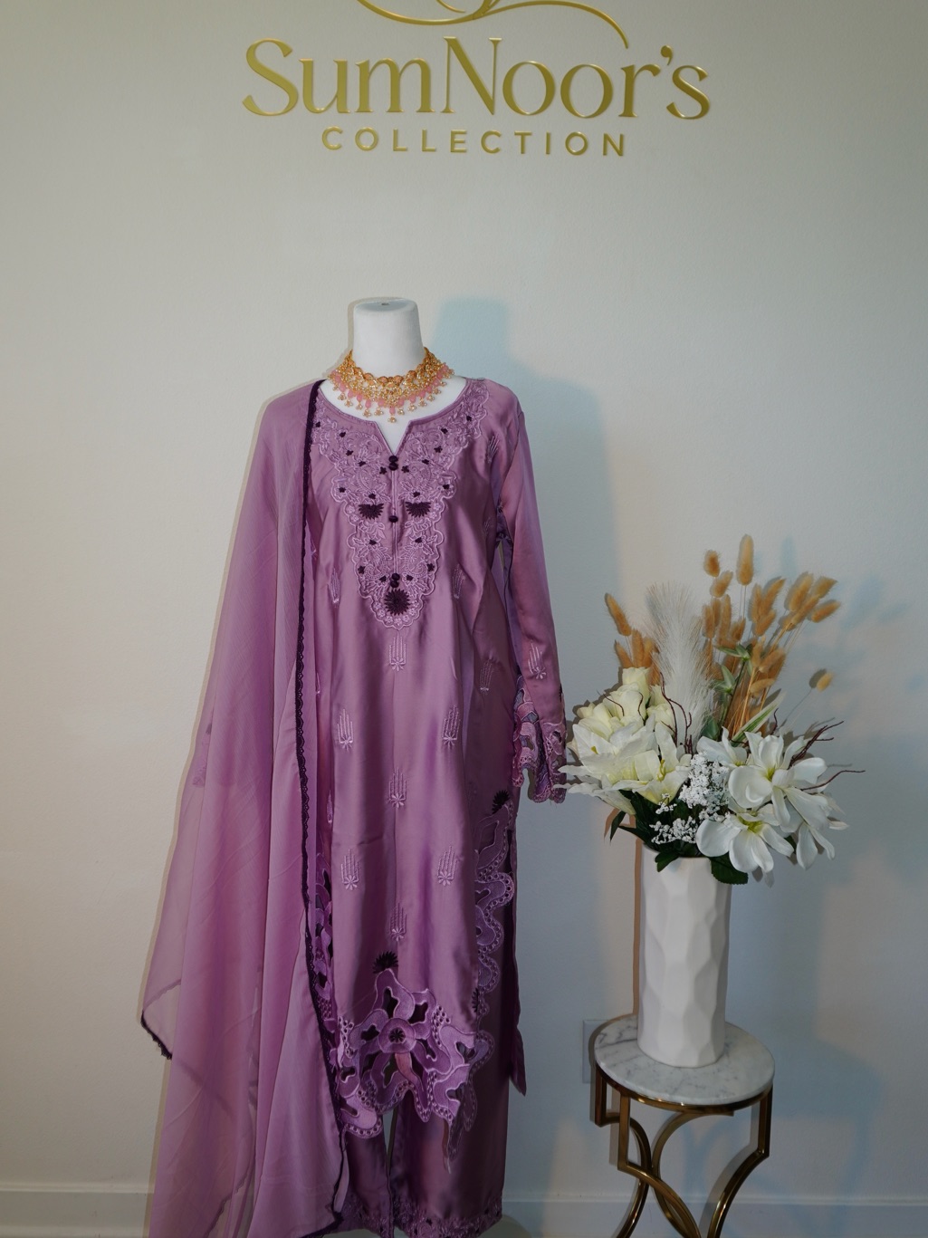 Sumnoor's Lavender Pakistani Salwar Kameez Set